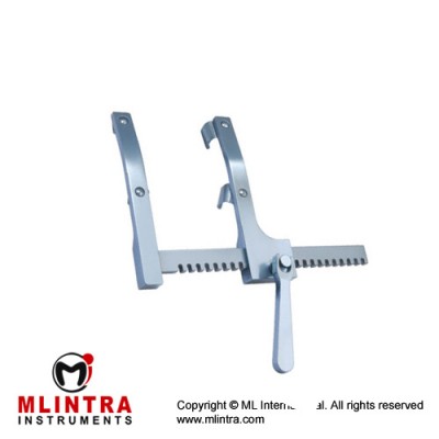 More Sternal Retractor Child Total opening 160mm Blade Wide 19mm Blade depth 19mm Arm length 156mm More Sternal Retractor Child Total opening 160mm Blade Wide 19mm Blade depth 19mm Arm length 156mm